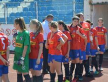 Raspucane „Leove“ djevojke FOTO