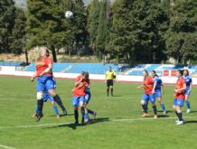 Raspucane „Leove“ djevojke FOTO