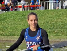 Марија Куртовић и даље блиста ФОТО