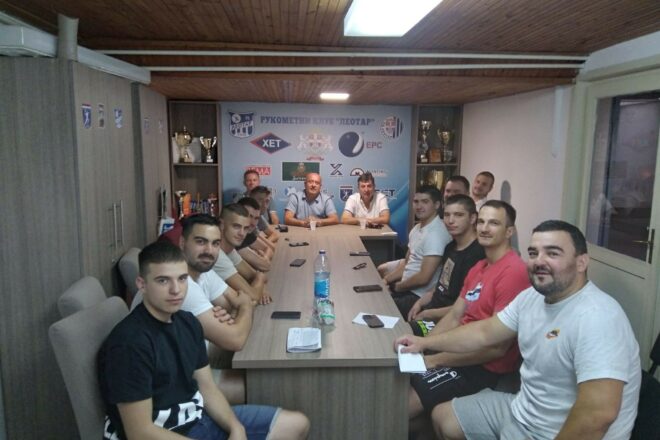 Sastanak uoči priprema