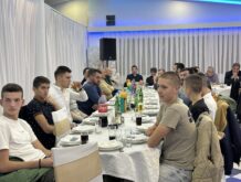 Četrdeset godina jednog sna – srećno prijatelji