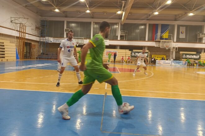 Akademac slavio protiv Zahumlja