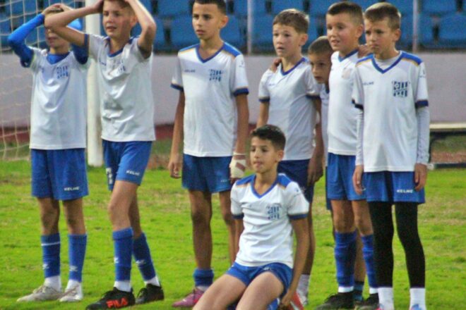Memorijalni turnir „Ljubinko Akšam“ okupio 32 ekipe (Foto)