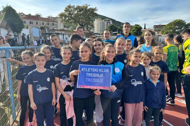 Тринаест медаља за АК Требиње