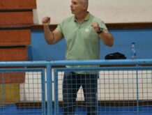 Leotar ponovo pokleknuo