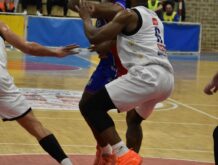 Спорне судијске одлуке у финишу – Леотар остао без побједе против Борца ФОТО