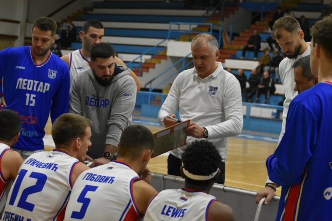 ЛЕОТАР УБЈЕДЉИВ ПРОТИВ РАДНИЧКОГ — 112:77 ФОТО