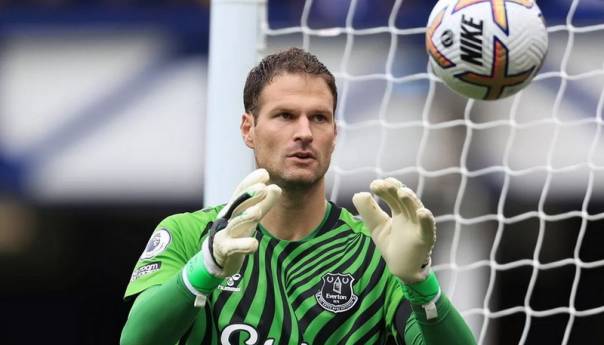 Kad svijetom brani, srcem je u Trebinju – Begovićev Leotar nikad nije bio daleko