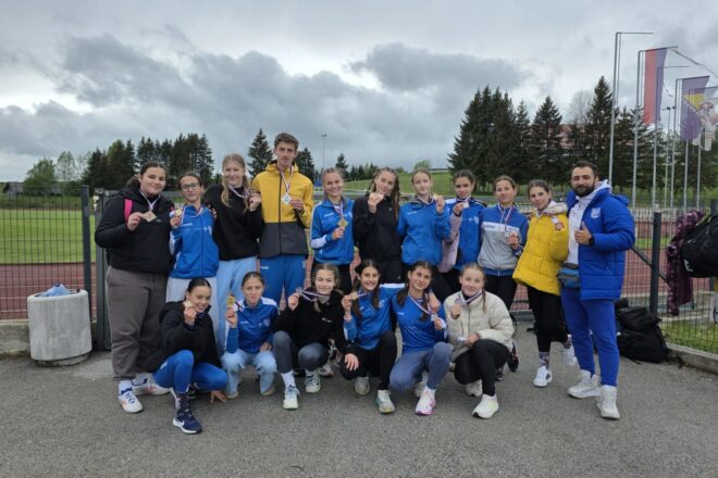 Sedam zlatnih medalja za AK Leotar u Sokocu