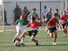 ZAVRŠEN DINECO KUP TREBINJE 2026: 1.500 MLADIH FUDBALERA U GRADU SUNCA FOTO